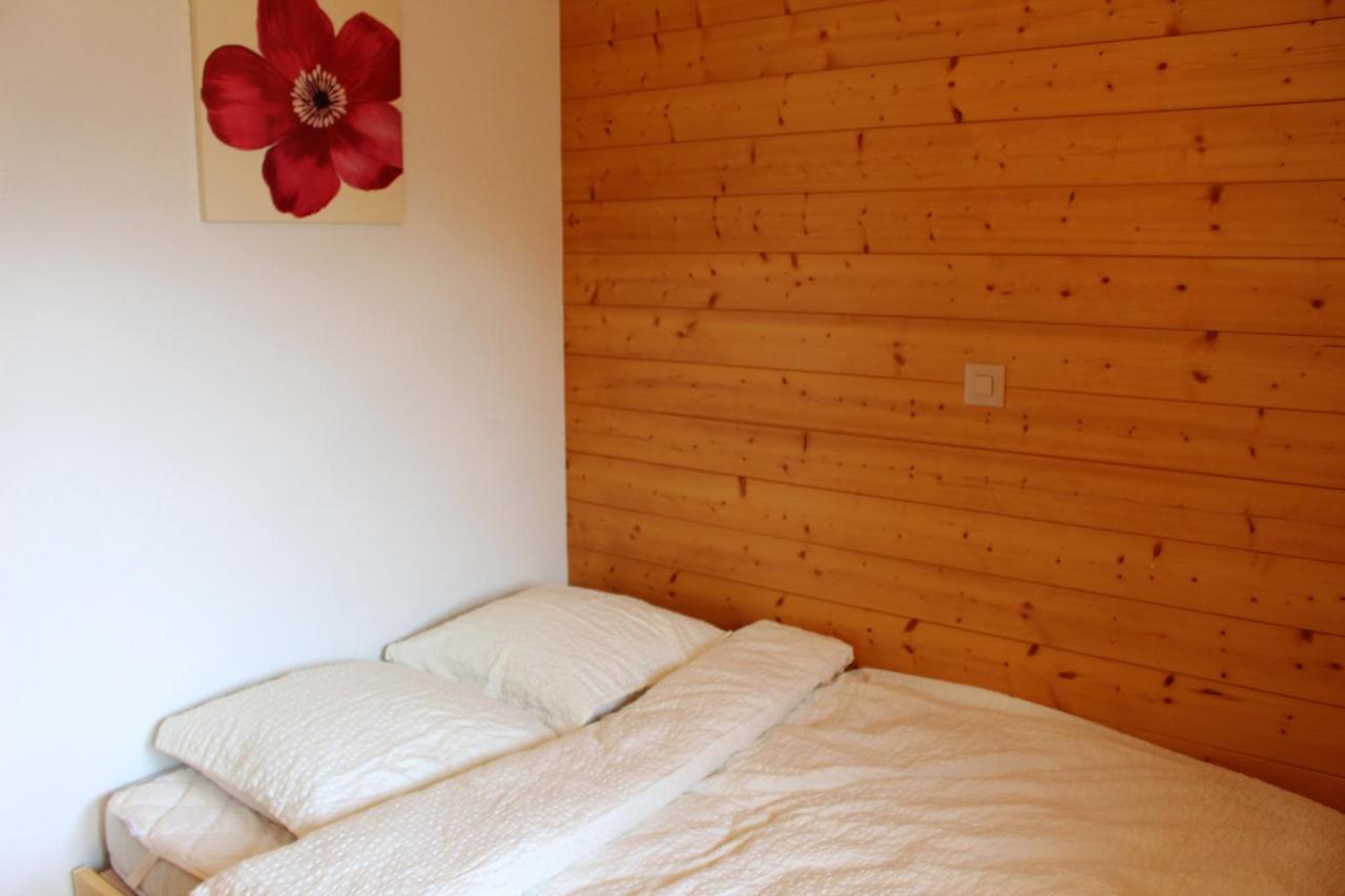Chalet Amos Villa กรีเมนทซ์ ภายนอก รูปภาพ